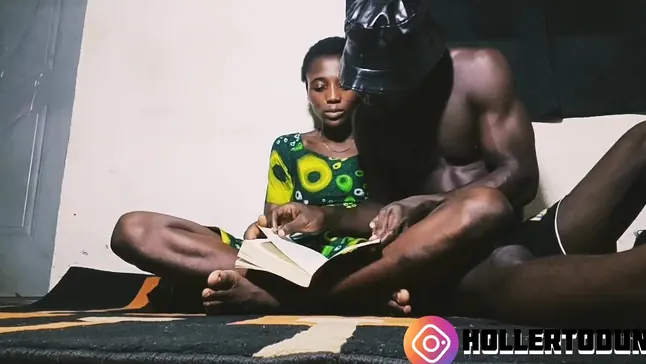 Sexy Nigerian chick distracts from studying by riding like a wild cowgirl