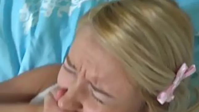 Ginormous jugged towheaded is highly accomplished when it comes to providing elation to her bf