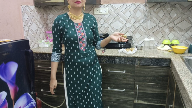 Fabulous Indian Punjabi Ma Put New Desi Chudai and Stepmum Wound Mari in the Kitchen