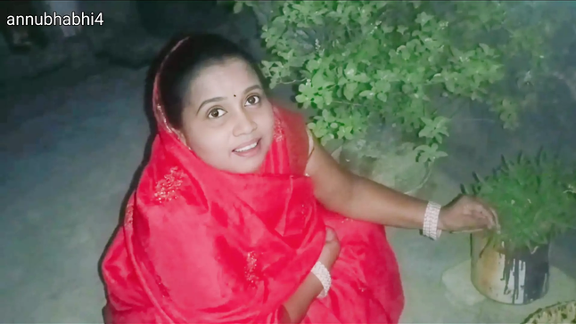 Stepmom Indian Desi Aunty gets jiggish in Hindi vioce
